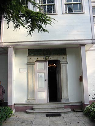 Galata Mevlevihanesini Düşünürken